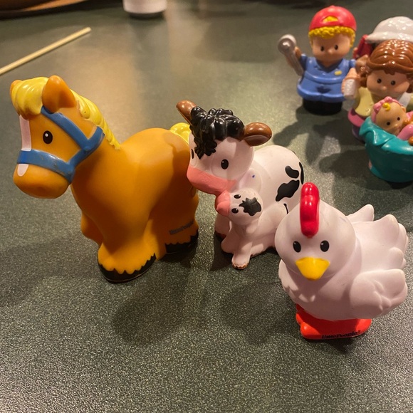 Fisher Price Little People - Picture 2 of 5